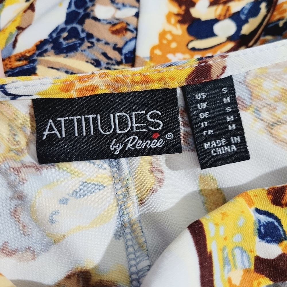 Attitudes by René Butterfly Print Tunic Top Women Small Keyhole Neck Relaxed Fit - Picture 13 of 14